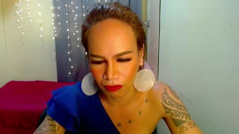 Snapshot of indaypakay_ts chatting on 01.25.25 Pakay online show from 01.25.25