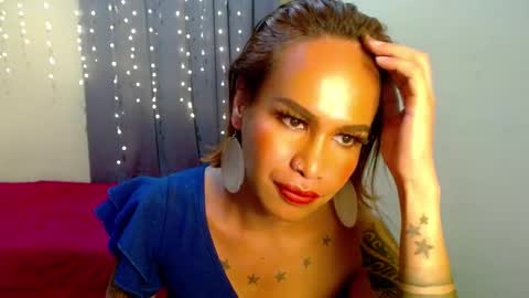 Snapshot of indaypakay_ts chatting on 01.25.25 Pakay online show from 01.25.25