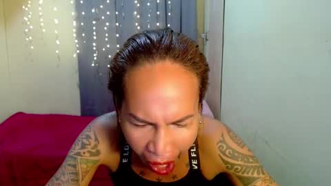 Snapshot of indaypakay_ts chatting on 01.31.25 Pakay online show from 01.31.25