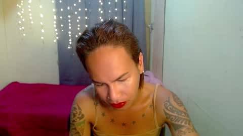 Snapshot of indaypakay_ts chatting on 02.02.25 Pakay online show from 02.02.25