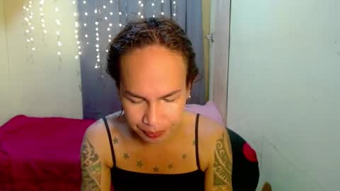 Snapshot of indaypakay_ts chatting on 02.03.25 Pakay online show from 02.03.25