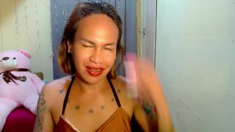 Snapshot of indaypakay_ts chatting on 03.04.25 Pakay online show from 03.04.25