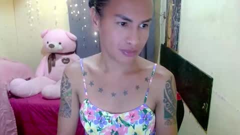 Snapshot of indaypakay_ts chatting on 11.06.25 Pakay online show from 11.06.25