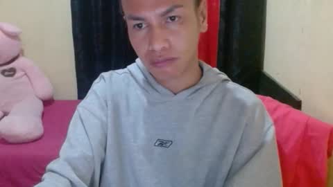 Snapshot of indaypakay_ts chatting on 12.01.25 Pakay online show from 12.01.25