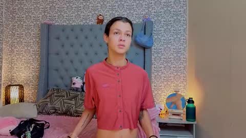 Snapshot of indi_rave chatting on 01.19.26 INDI online show from 01.19.26