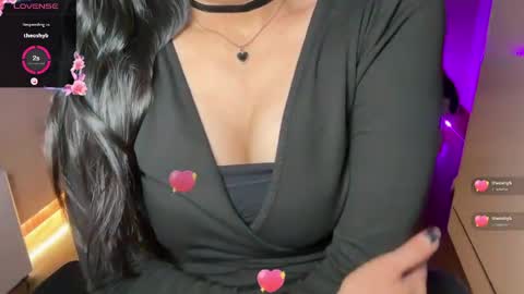 Ayesha online show from 04.20.26