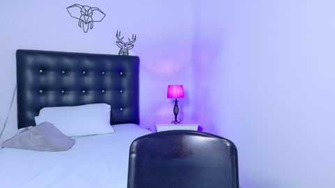 Snapshot of indian_delight18 chatting on 02.04.25 indian_delight18 online show from 02.04.25