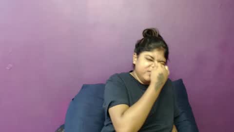 Snapshot of indian_rimmelx chatting on 01.10.25 Melz online show from 01.10.25