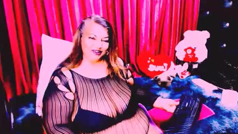 indian_rubyxx online show from 11.30.25