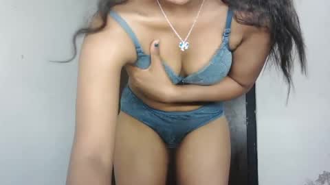 Saanu online show from 07.23.26