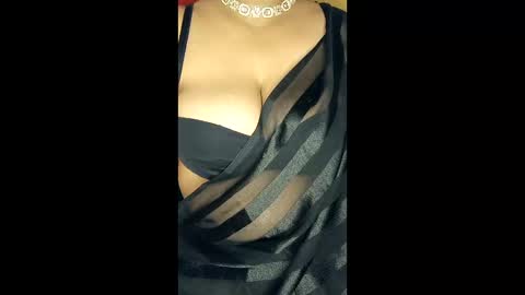 Snapshot of indian_simona chatting on 02.22.26 Simona online show from 02.22.26