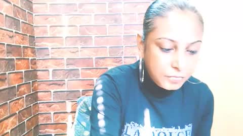 Snapshot of indian_spice_girl chatting on 05.17.26 indian_spice_girl online show from 05.17.26