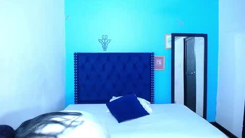 indian_whore18 online show from 12.12.24