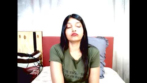 Snapshot of indianalisha chatting on 11.24.25 indianalisha online show from 11.24.25