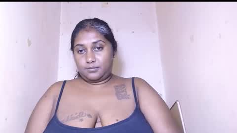 Snapshot of indiancoco chatting on 01.07.26 candice online show from 01.07.26