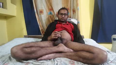 Snapshot of indiancumking chatting on 12.25.24 inindiancumking online show from 12.25.24