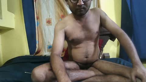 Snapshot of indiancumking chatting on 02.05.25 inindiancumking online show from 02.05.25