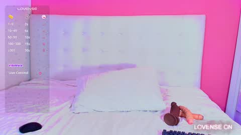 LITTLE AINHOA  online show from 12.05.24