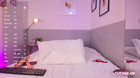 LITTLE AINHOA  online show from 12.16.24