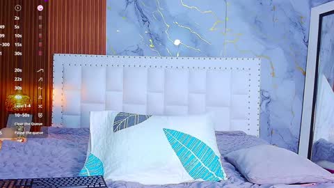 LITTLE AINHOA  online show from 02.03.25