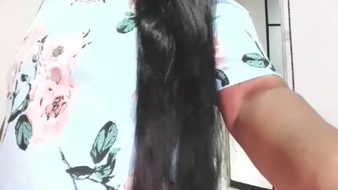 Snapshot of indiandelia chatting on 02.20.25 indiandelia online show from 02.20.25