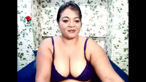 Snapshot of indiandelia chatting on 03.12.25 indiandelia online show from 03.12.25