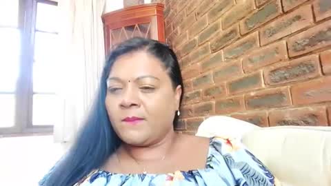 Snapshot of indiandelia chatting on 09.15.25 indiandelia online show from 09.15.25