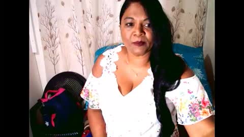 Snapshot of indiandelia chatting on 01.09.26 indiandelia online show from 01.09.26