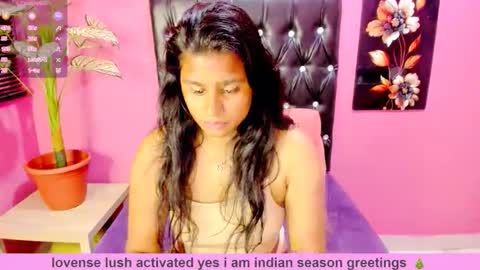 PARADISEQUEEN online show from 01.16.26