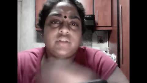 Snapshot of indianpooja1027 chatting on 09.12.25 indianpooja1027 online show from 09.12.25