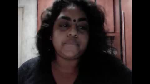 Snapshot of indianpooja1027 chatting on 09.24.25 indianpooja1027 online show from 09.24.25