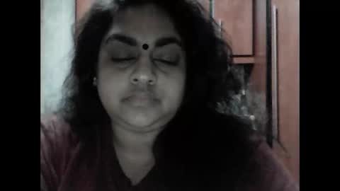 Snapshot of indianpooja1027 chatting on 10.01.25 indianpooja1027 online show from 10.01.25