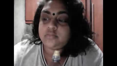 Snapshot of indianpooja1027 chatting on 10.31.25 indianpooja1027 online show from 10.31.25