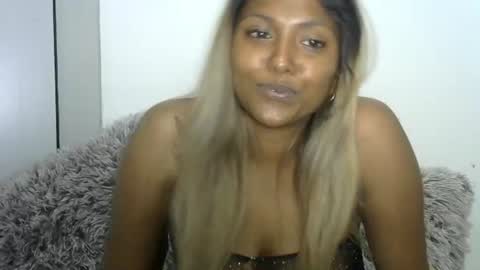 Snapshot of indianqtpie6 chatting on 09.22.25 indianqtpie6 online show from 09.22.25