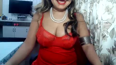 Radha online show from 02.04.25