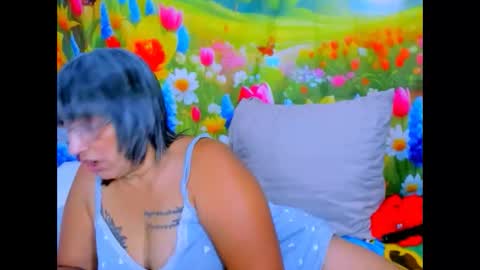 indianroxy27 online show from 06.09.26