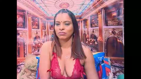 indiansexyass4u2luv online show from 10.30.25