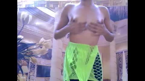 indiansexybutt4u2luv online show from 02.18.26