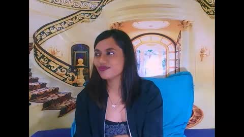 Snapshot of indianskies chatting on 12.19.25 Sky online show from 12.19.25