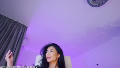 Snapshot of indiansweety chatting on 11.25.25 Hellen online show from 11.25.25