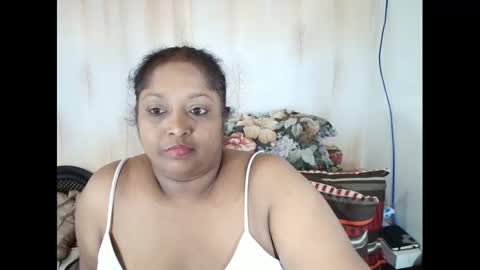Snapshot of indiantasha chatting on 01.22.25 indiantasha online show from 01.22.25