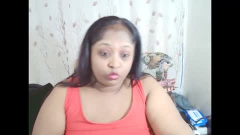 Snapshot of indiantasha chatting on 10.15.25 indiantasha online show from 10.15.25