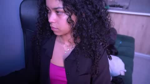 Snapshot of indicasatan chatting on 09.24.25 Indicasatan online show from 09.24.25