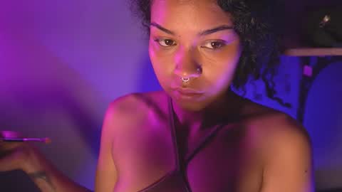 Snapshot of indicasatan chatting on 10.08.25 Indicasatan online show from 10.08.25