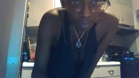 Snapshot of indigo_scorpio chatting on 05.24.26 indigo_scorpio online show from 05.24.26