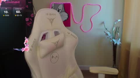 Snapshot of infernokitten chatting on 06.05.26 Ilona online show from 06.05.26