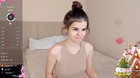 Snapshot of infinity_ti chatting on 12.01.25 infinity_ti online show from 12.01.25