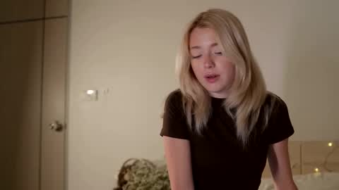 Alexa..  Inst     Fansly infinitysoul  online show from 03.17.26