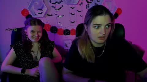 inga_gree online show from 10.28.25