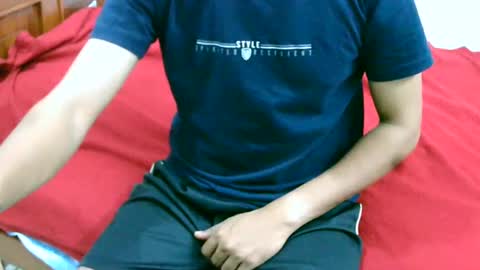 Snapshot of ingloriousuncut chatting on 12.23.24 Inglorious Hairy Uncut online show from 12.23.24